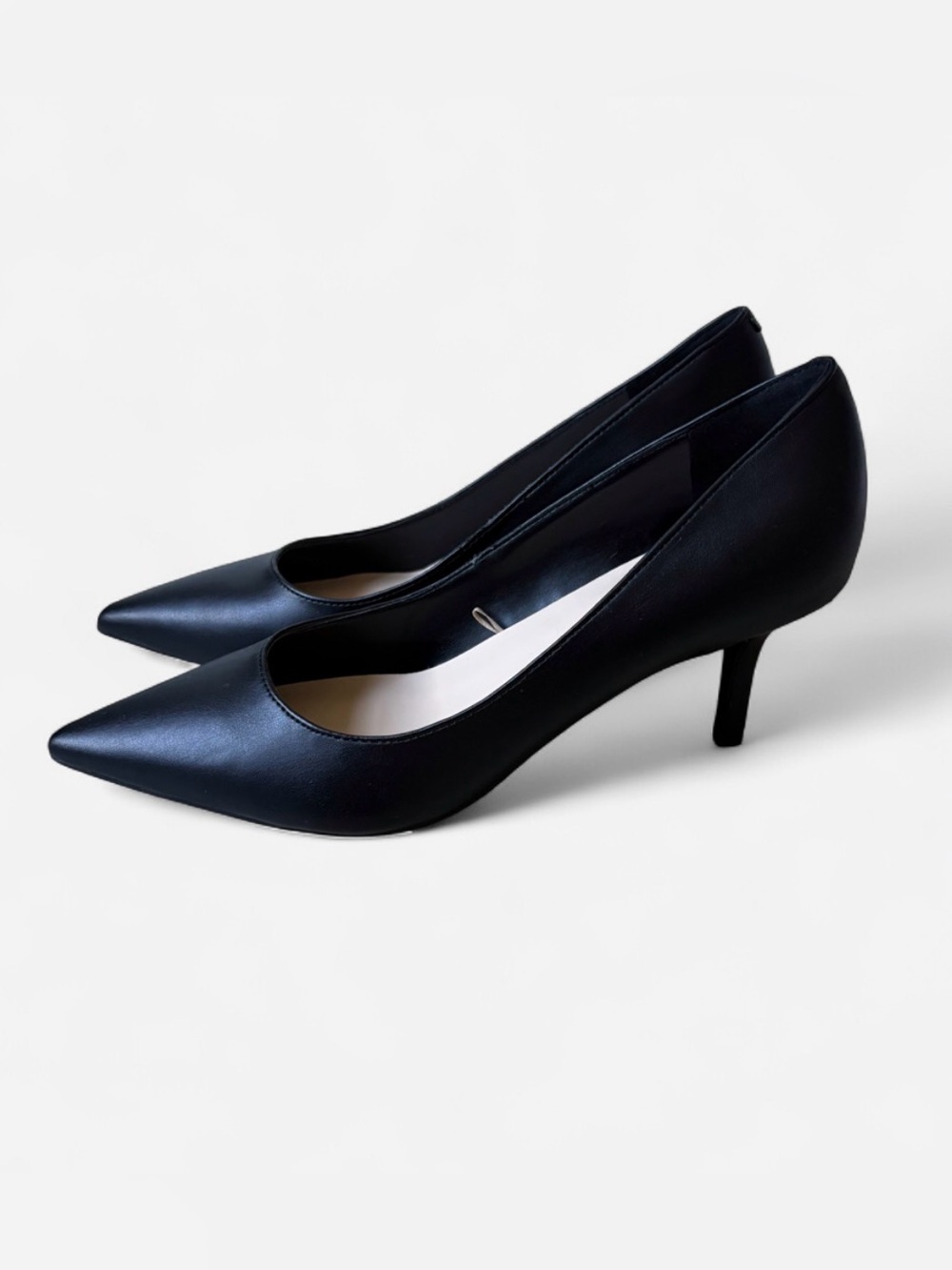 Marc Fisher Black Pointed-Toe Leather Pumps with Mid Stiletto